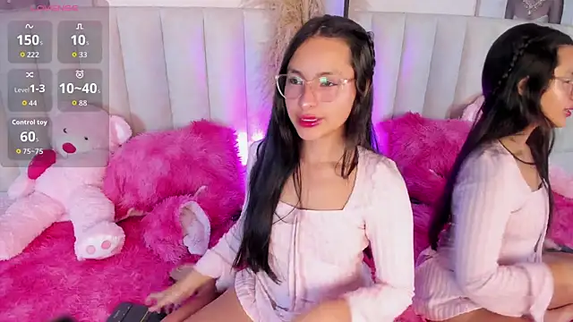 Annie  2 online show from October 30, 2025, 12:17 pm