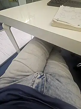 Snapshot of Gamecoc chatting on November 1, 2025, 9:11 am Gamecoc online show from November 1, 2025, 9:11 am