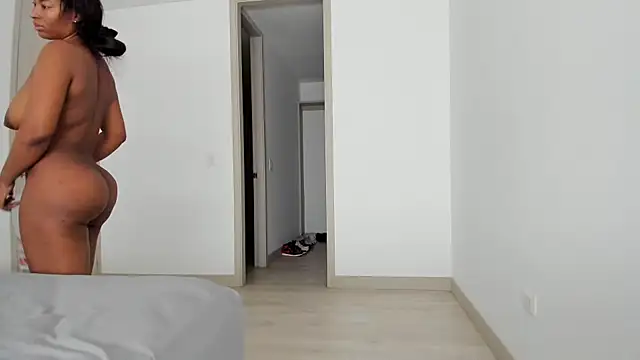 Meganbelford1 online show from February 24, 2026, 2:04 pm