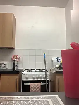 Goldiebaby online show from October 31, 2025, 12:44 am