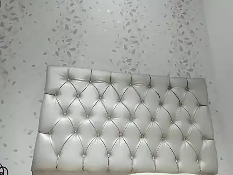 michelle perla online show from October 18, 2025, 6:30 pm