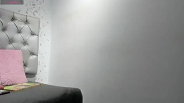 michelle perla online show from November 24, 2025, 12:49 pm