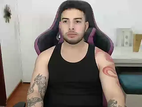 baby mateo online show from December 1, 2025, 10:37 pm