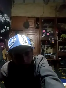 Snapshot of hairy_mannn chatting on February 15, 2026, 4:09 am hairy mannn online show from February 15, 2026, 4:09 am