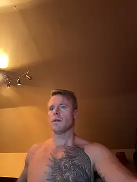 DILFiGuess11 online show from March 11, 2026, 4:51 am