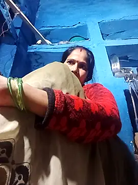 Jooli xx online show from January 16, 2026, 1:48 pm