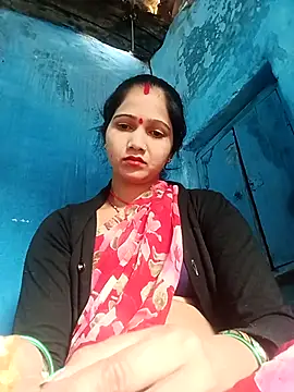 Jooli xx online show from April 2, 2026, 1:47 am