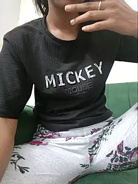 Snapshot of dollyjaan11 chatting on October 4, 2025, 12:36 pm dollyjaan11 online show from October 4, 2025, 12:36 pm