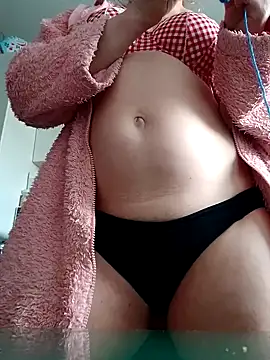 Snapshot of LiluLiluLilu chatting on February 2, 2026, 9:19 am LiluLiluLilu online show from February 2, 2026, 9:19 am