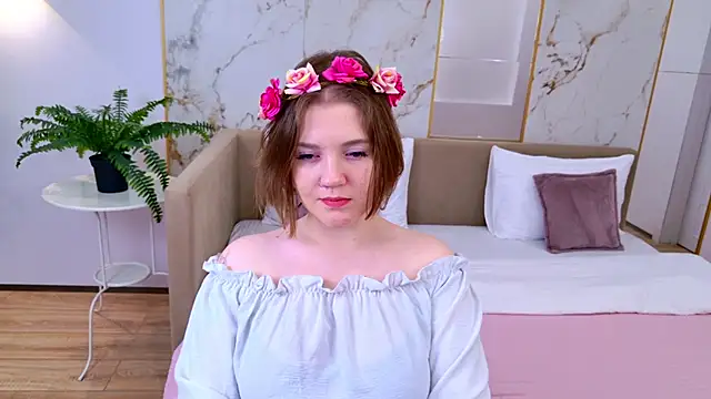 Snapshot of AlmaSound chatting on November 7, 2025, 5:18 am AlmaSound online show from November 7, 2025, 5:18 am