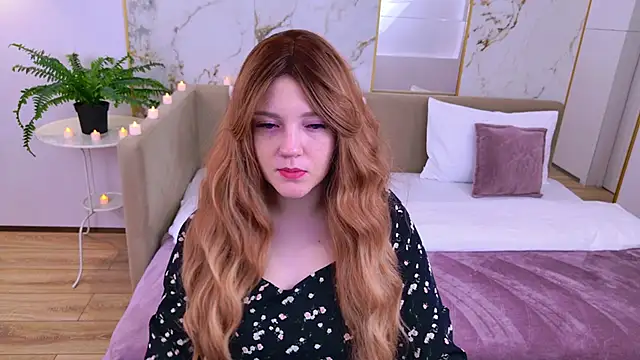 Snapshot of AlmaSound chatting on December 2, 2025, 3:23 am AlmaSound online show from December 2, 2025, 3:23 am