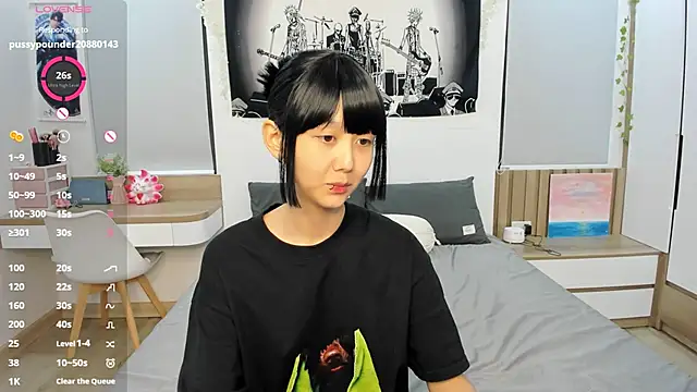 Snapshot of gabby_little chatting on April 9, 2026, 10:42 am gabby little online show from April 9, 2026, 10:42 am