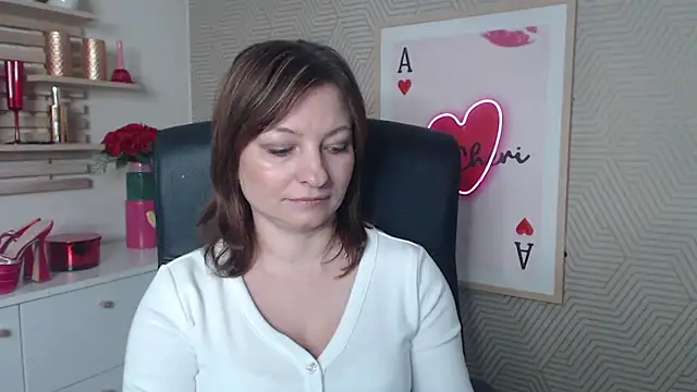 Snapshot of angelaSamt chatting on February 23, 2026, 6:33 am angelaSamt online show from February 23, 2026, 6:33 am