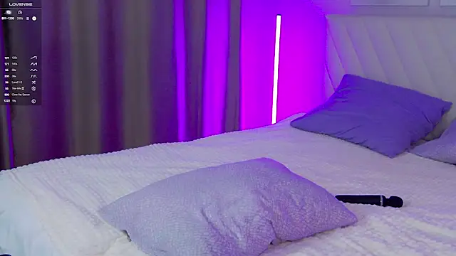 Alice Cire online show from October 9, 2025, 7:39 am