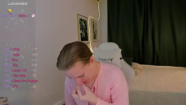 Alice Cire online show from January 5, 2026, 5:27 pm