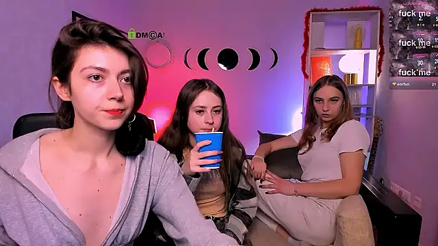 kitniss dreamy online show from February 3, 2026, 4:23 pm