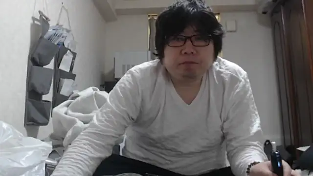 Snapshot of raterate555 chatting on January 19, 2026, 12:42 pm raterate555 online show from January 19, 2026, 12:42 pm