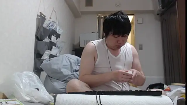 raterate555 online show from May 17, 2026, 4:43 am
