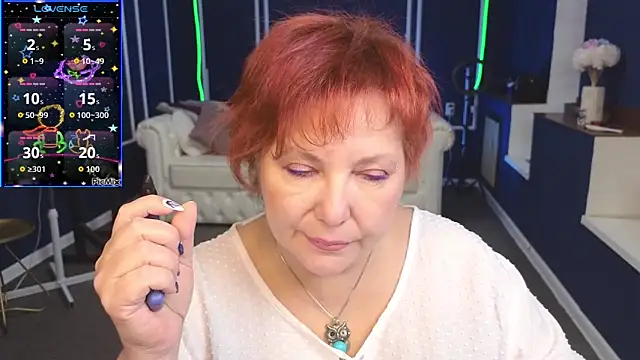 Kira Kenett online show from September 16, 2025, 7:09 am