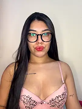 Snapshot of Alexa69xx chatting on October 24, 2025, 5:42 pm Alexa69xx online show from October 24, 2025, 5:42 pm