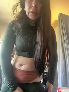 valentinalamont online show from September 22, 2025, 11:56 am