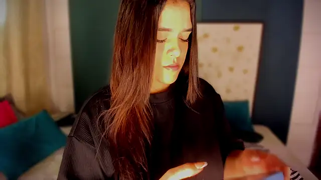 Snapshot of Gabby_Haze chatting on November 16, 2025, 7:08 pm Gabby Haze online show from November 16, 2025, 7:08 pm