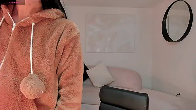 LaurentConnor online show from October 9, 2025, 3:26 am