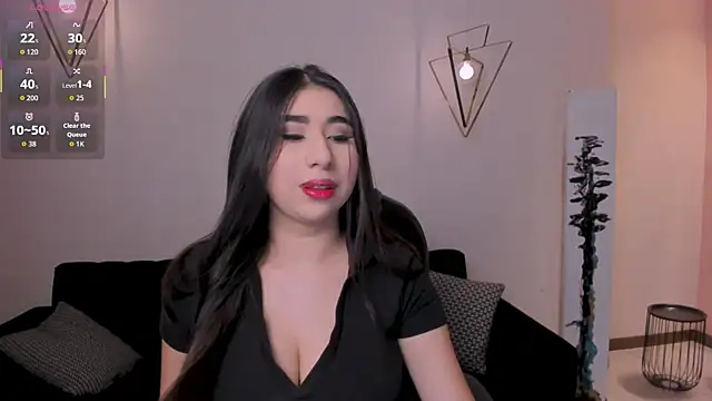 Snapshot of MayaMoretti_ chatting on October 16, 2025, 3:18 am MayaMoretti online show from October 16, 2025, 3:18 am