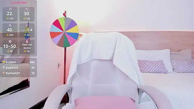 Snapshot of GinebraBrown chatting on January 8, 2026, 6:43 pm GinebraBrown online show from January 8, 2026, 6:43 pm