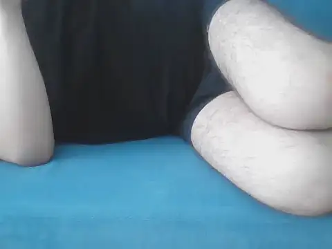 Snapshot of modelboy01 chatting on September 12, 2025, 12:05 pm modelboy01 online show from September 12, 2025, 12:05 pm