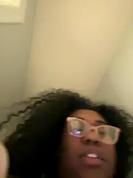 bunbun420247 online show from December 13, 2025, 11:21 pm