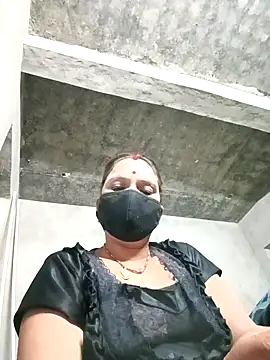 Snapshot of suhani_sharmj chatting on December 15, 2025, 2:43 pm suhani sharmj online show from December 15, 2025, 2:43 pm