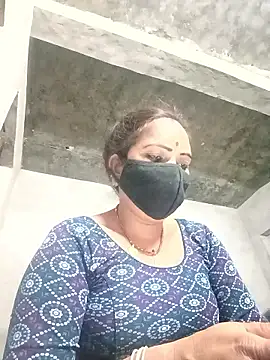 Snapshot of suhani_sharmj chatting on January 18, 2026, 7:06 pm suhani sharmj online show from January 18, 2026, 7:06 pm