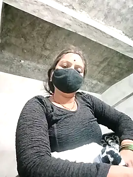 Snapshot of suhani_sharmj chatting on February 6, 2026, 8:23 pm suhani sharmj online show from February 6, 2026, 8:23 pm