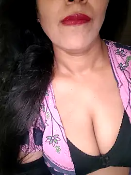 Deepa Sharma143 online show from September 18, 2025, 6:48 am