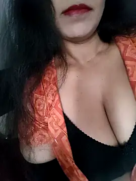 Deepa Sharma143 online show from November 10, 2025, 1:48 am