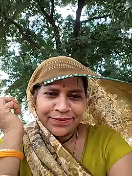 Snapshot of Hot_babli54 chatting on October 21, 2025, 6:14 am Hot babli54 online show from October 21, 2025, 6:14 am