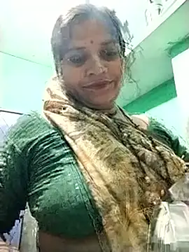 Snapshot of Hot_babli54 chatting on November 6, 2025, 12:06 pm Hot babli54 online show from November 6, 2025, 12:06 pm