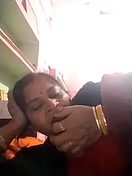 Snapshot of Hot_babli54 chatting on November 12, 2025, 10:41 pm Hot babli54 online show from November 12, 2025, 10:41 pm