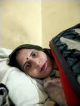 Snapshot of Hot_liya54 chatting on February 3, 2026, 8:25 pm Hot liya54 online show from February 3, 2026, 8:25 pm