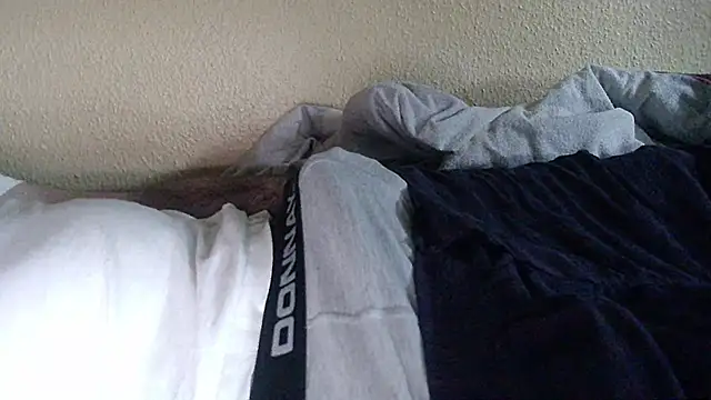 Snapshot of ohyesd4ddy chatting on February 28, 2026, 7:53 am ohyesd4ddy online show from February 28, 2026, 7:53 am