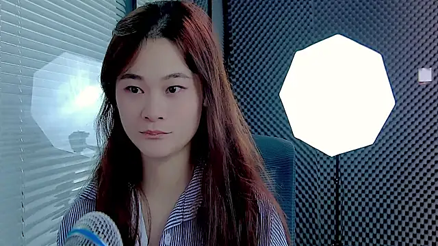 Xxq-20 online show from September 20, 2025, 7:53 am