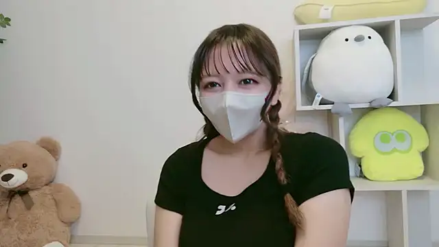 JP Momo o0 online show from October 2, 2025, 7:15 am