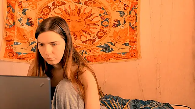 AliceCUNTach online show from March 19, 2026, 5:11 am