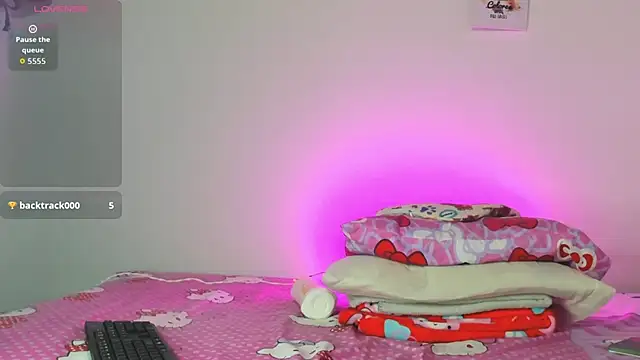 Snapshot of lustlunna chatting on November 3, 2025, 2:24 am lustlunna online show from November 3, 2025, 2:24 am