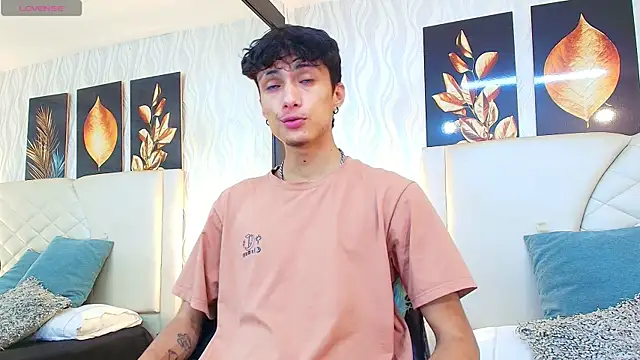 Snapshot of Lean_Portman chatting on October 25, 2025, 8:36 pm Lean Portman online show from October 25, 2025, 8:36 pm