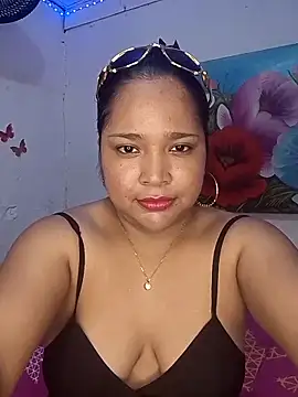 Angelly ricura online show from March 10, 2026, 6:02 pm