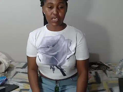 Snapshot of NaughtyHornyBitch_ chatting on September 25, 2025, 12:36 am NaughtyHornyBitch online show from September 25, 2025, 12:36 am