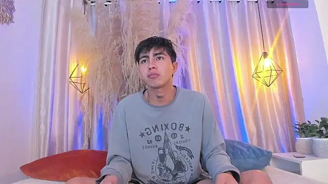 Snapshot of arion_sherwind chatting on September 12, 2025, 8:31 pm arion sherwind online show from September 12, 2025, 8:31 pm