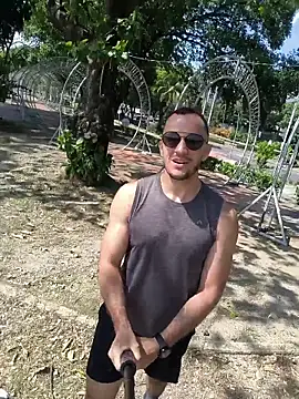 TeddyBear 07 online show from November 22, 2025, 3:11 pm